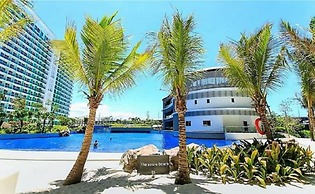 Azure Urban Resort Residences