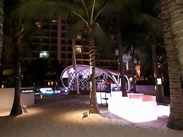 Azure Urban Resort Residences