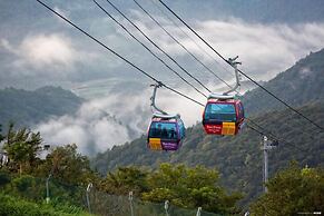 Green and Blue Hotel
