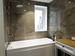 A25 Hotel - 29 Thác Bạc Sapa