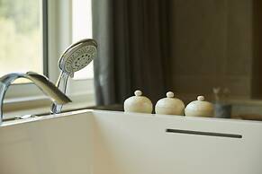 PARK ROCHE Resort & Wellness