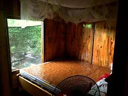 Xoi Homestay Ba Be Lake