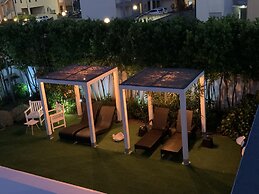 White House Luxury Hospitality