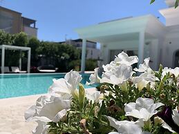 White House Luxury Hospitality