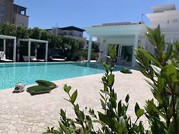 White House Luxury Hospitality