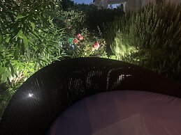 White House Luxury Hospitality