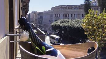 Moonlight Hotel & Suites