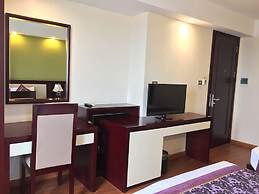 Golden Lotus Halong Hotel