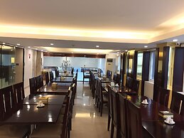 Golden Lotus Halong Hotel