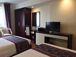 Golden Lotus Halong Hotel