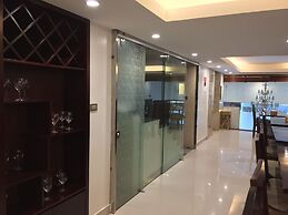 Golden Lotus Halong Hotel