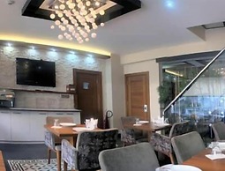 Izmit Saray Hotel