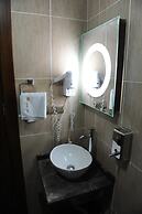 Izmit Saray Hotel