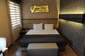 Izmit Saray Hotel