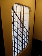 Reikaku Kiyomizu-Gojo