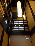 Reikaku Kiyomizu-Gojo