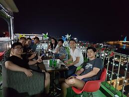 Gudeok Guest House - Hostel