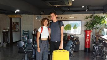 Gudeok Guest House - Hostel