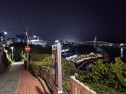 Gudeok Guest House - Hostel