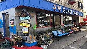 Gudeok Guest House - Hostel
