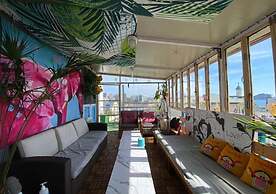 Gudeok Guest House - Hostel