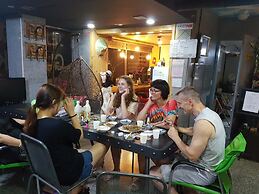 Gudeok Guest House - Hostel