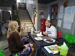 Gudeok Guest House - Hostel