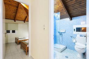 Sea View Studios & Apartments