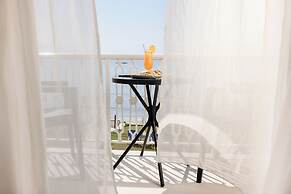 Sea View Studios & Apartments