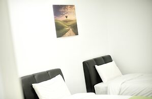 Hard Rock VIP Guest House