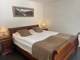 Husargårdens Bed & Breakfast