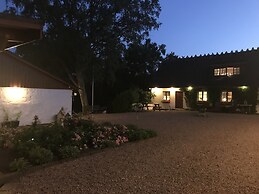 Husargårdens Bed & Breakfast