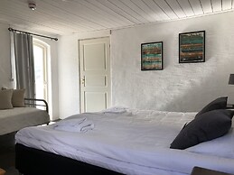 Husargårdens Bed & Breakfast