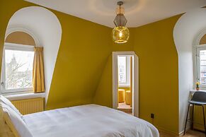 Little Duke Hotel
