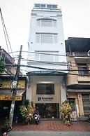 Riverside Boutique Hotel