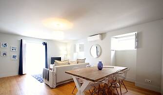 Akicity Cais Sodré In