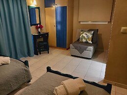 Nikos & Maria Studios