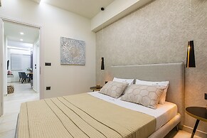 Mouria Studios & Apartments