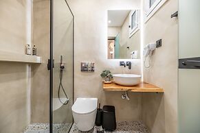 Mouria Studios & Apartments