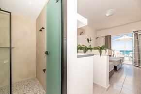 Mouria Studios & Apartments