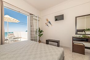 Mouria Studios & Apartments