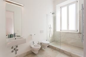 Chiado Studio and One-Bedroom Apartment - by LU Holidays