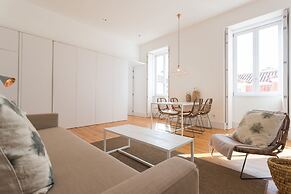 Chiado Studio and One-Bedroom Apartment - by LU Holidays