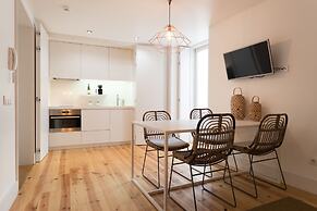 Chiado Studio and One-Bedroom Apartment - by LU Holidays