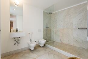 Chiado Studio and One-Bedroom Apartment - by LU Holidays