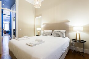 Baixa Vintage Three-Bedroom Apartment - by LU Holidays