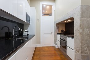 Baixa Vintage Three-Bedroom Apartment - by LU Holidays