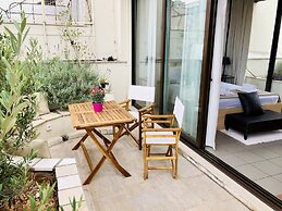 New Athens Acropolis Penthouse Suite