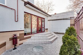 Green Hall Apart-hotel