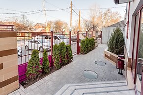 Green Hall Apart-hotel